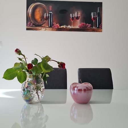 Apartman Tessa Vela Luka Exteriér fotografie