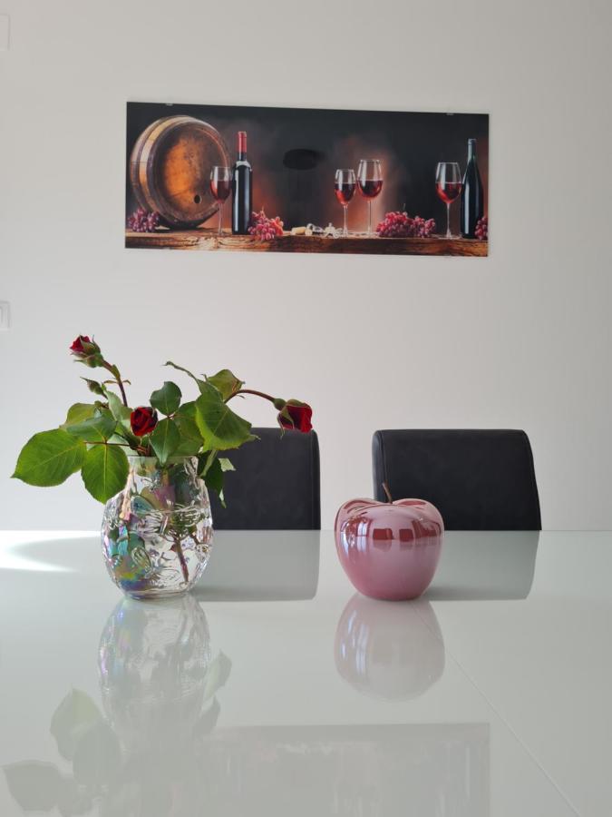 Apartman Tessa Vela Luka Exteriér fotografie