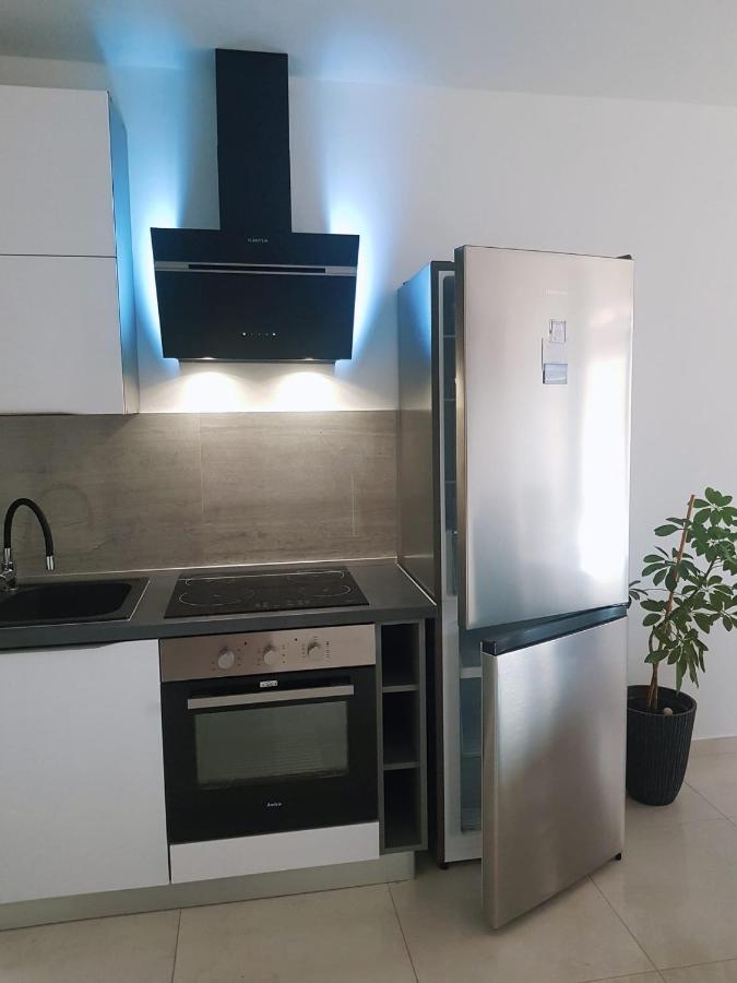 Apartman Tessa Vela Luka Exteriér fotografie